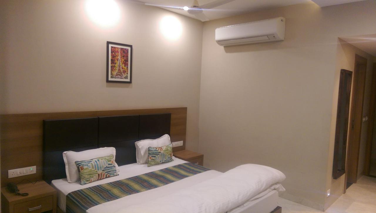 The Premier Hotel Kota  Exterior photo